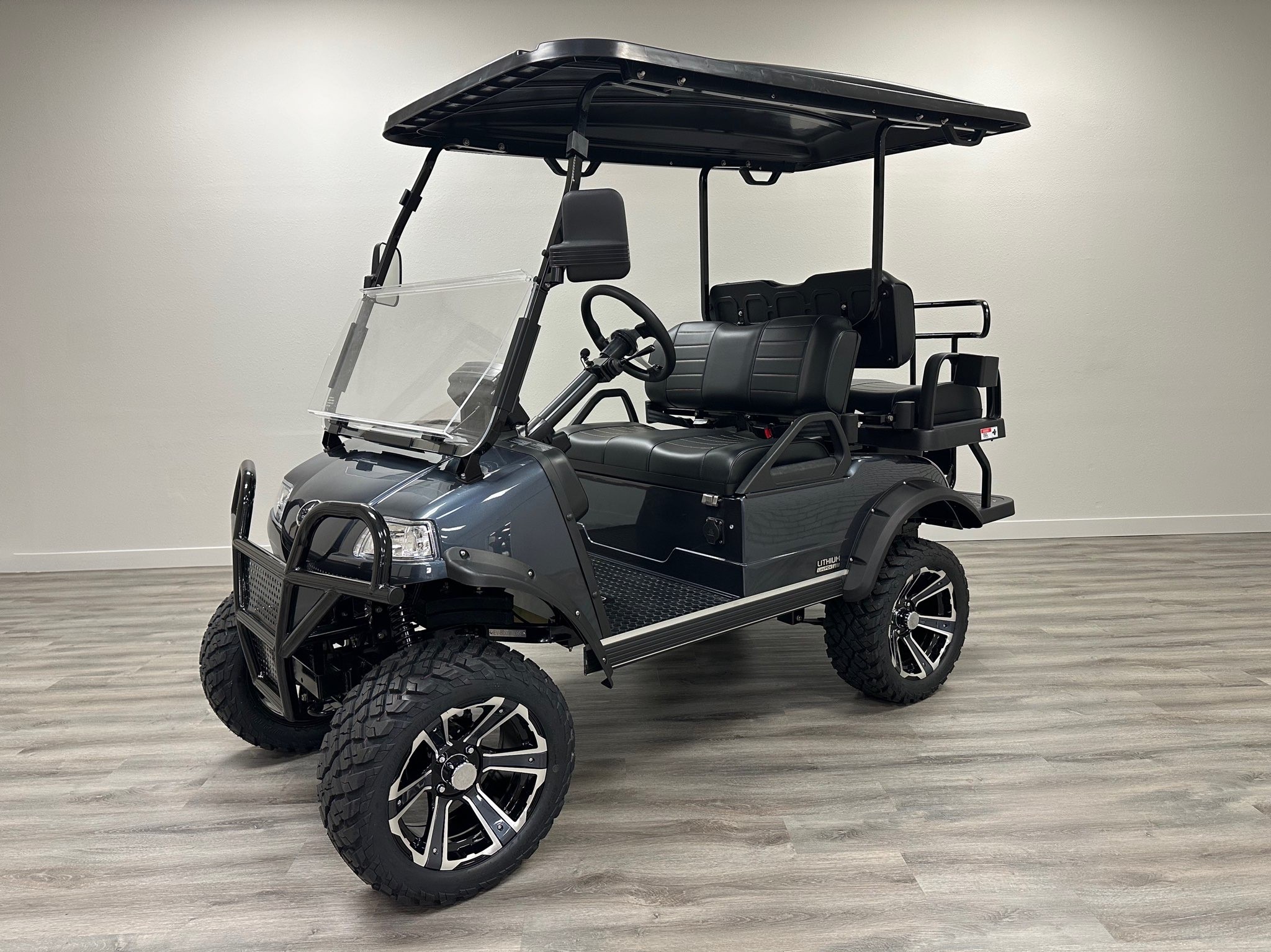 2024 Evolution Forester 4 Plus Lifted Lithium Golf Cart (Pre-Owned) – Velocity Blue